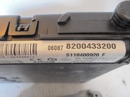 Renault Megane II Komputer / Sterownik ECU i komplet kluczy 8200527725