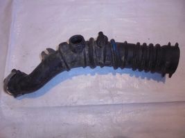 Renault Clio III Tube d'admission de tuyau de refroidisseur intermédiaire 8200519077