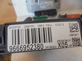 Citroen C3 Picasso Komputer / Sterownik ECU i komplet kluczy 9666326080