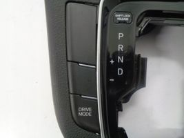 Hyundai i30 Gear shifter surround trim plastic 84651G4700