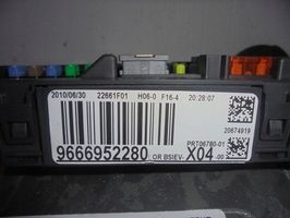 Citroen C3 Juego de cerradura y set ECU del motor 9675916480