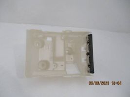 Peugeot 208 Fuse box cover 9674309680