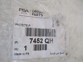 Peugeot 308 Moulure de pare-chocs avant 9680493477 7452QH