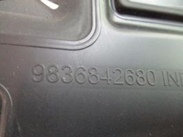 Peugeot 5008 II Osłona chłodnicy 9836842680
