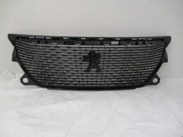 Peugeot 307 Grille calandre supérieure de pare-chocs avant 