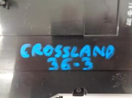 Opel Crossland X Nopeusmittari (mittaristo) 9826136080