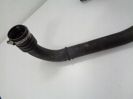 Renault Master II Tube d'admission de tuyau de refroidisseur intermédiaire 8200560052