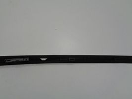 Peugeot 3008 I Rivestimento della portiera anteriore (modanatura) 