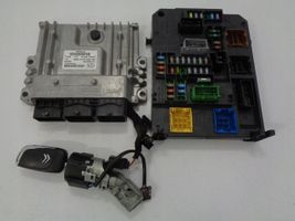 Citroen DS4 Komputer / Sterownik ECU i komplet kluczy 