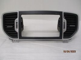 KIA Sportage Dashboard center trim panel 