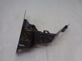 Citroen C4 III e-C4 Supporto di montaggio del parafango 9804742580