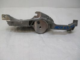 Peugeot 307 Support de compresseur de clim 9809714680