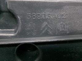 Peugeot 208 Garniture de radiateur 9675253280