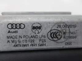 Audi A6 S6 C8 4K Tavaratilan suojaverkko 4K9861691