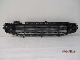 Peugeot 508 Maskownica / Grill / Atrapa górna chłodnicy 9807631077