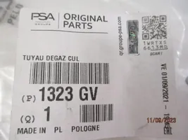 Peugeot Partner Tuyau de liquide de refroidissement moteur 9684682880