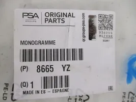 Peugeot Expert Значок производителя / буквы модели 8665YZ