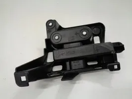 Peugeot 208 Support de pare-chocs arrière 9823209380