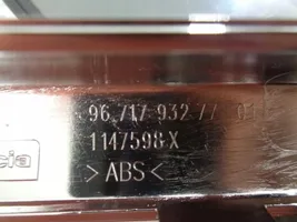 Citroen DS4 Listwa zderzaka przedniego 9671793277