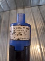 Citroen C6 Headlight washer pump 9641086680