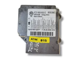 Volkswagen Jetta VI Airbag control unit/module 5C0959655E