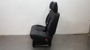 Nissan Primastar Priekinė keleivio sėdynė 8610100Q0B