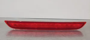 Mazda 2 Luz de freno adicional/tercera D65151580A