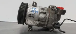 Toyota Avensis T270 Ilmastointilaitteen kompressorin pumppu (A/C) 883100F050