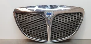 Lancia Ypsilon Atrapa chłodnicy / Grill 735384149