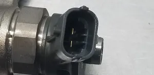 Dacia Lodgy Injecteur de carburant H8201636333