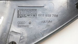Audi A4 S4 B6 8E 8H Пластиковая отделка зеркала 8E0858706