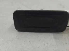 Renault Scenic III -  Grand scenic III Tailgate opening switch 908890016R