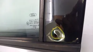 Ford Focus Drzwi przednie 1132676