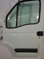 Renault Master II Drzwi przednie 7751474636