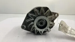 Renault Clio I Generatore/alternatore 7700820449