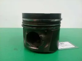 Peugeot 607 Piston avec bielle 