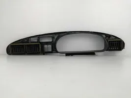 Ford Ranger Centrinės oro grotelės UJ0655420