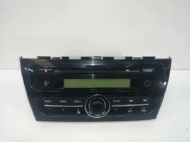 Mitsubishi Mirage VI G4 Attrage Unité principale radio / CD / DVD / GPS 8701A621