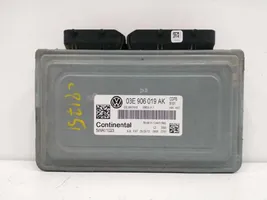 Volkswagen Polo V 6R Sterownik / Moduł ECU 03E906019AK