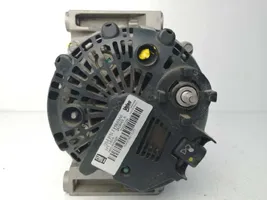 Opel Insignia B Generatore/alternatore 13586366