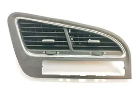 Peugeot 5008 Grille d'aération centrale 9686528077