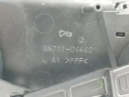 Mitsubishi Grandis Kojelaudan keskiosan tuuletussuuttimen ritilä GN71104460