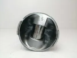 Nissan Kubistar Piston avec bielle 