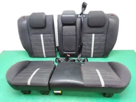 Ford Kuga II Second row seats 