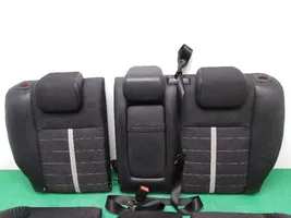 Ford Kuga II Second row seats 