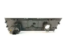 Audi Q3 F3 Radio/CD/DVD/GPS-pääyksikkö 83B919600C