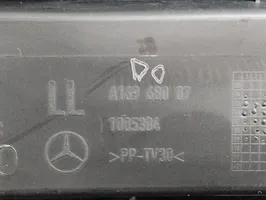 Mercedes-Benz A W169 Kojelauta A16968007