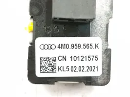 Audi Q2 - Przycisk regulacji lusterek bocznych 4M0959565K