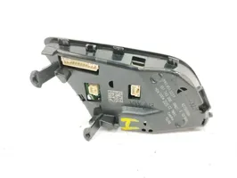Audi Q2 - Inne przełączniki i przyciski 8W0951523F