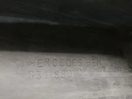 Mercedes-Benz 100 W631 Zderzak przedni 6318800270